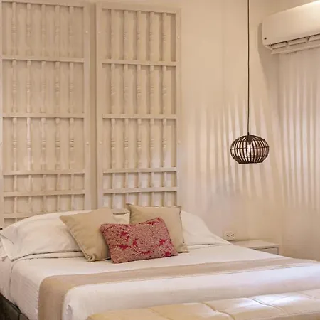 Amazing 1 Bedroom Near To Getsemani Old 103 Apartment